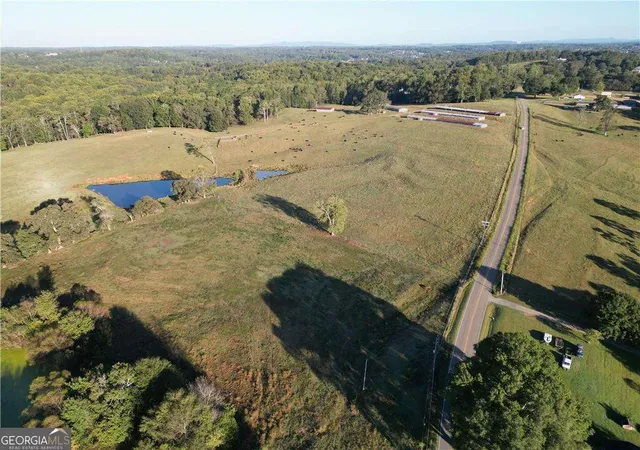 Photo 2 of Sale Pending at 4592 Waters Rd, Woodstock, GA 30188 | MLS# 10619230 | Listing updated on 2026-03-03