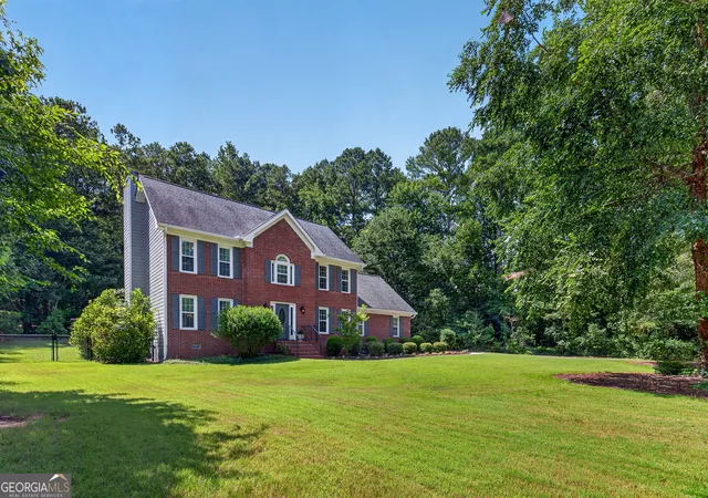 Homes for sale in Tyrone, GA | 125 Vista Ln, Tyrone, GA 30290 | MLS# 10802789