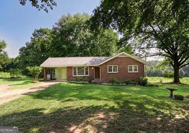 Photo 1 of Single family home for sale at 1711 Hebron Church Rd, Statham, GA 30666 | MLS# 10833134 | Listing updated on 2026-09-15
