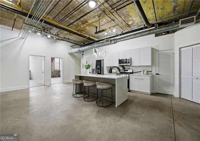Photo 2 of Condo for sale at 505 Whitehall St SW #101, Atlanta, GA 30303 | MLS# 10646430 | Listing updated on 2026-09-05