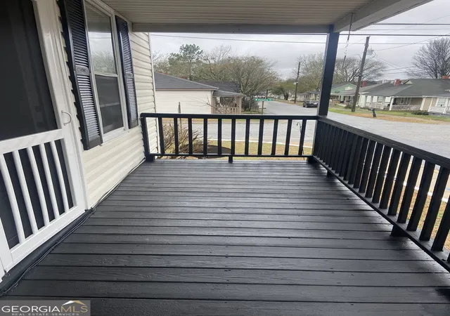11th image of 52 Ivy St, Porterdale, GA 30014 | MLS# 10707214