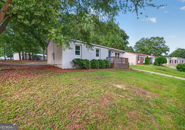 3rd image of 701 Kendall Ct, Monroe, GA 30655 | MLS# 10811963