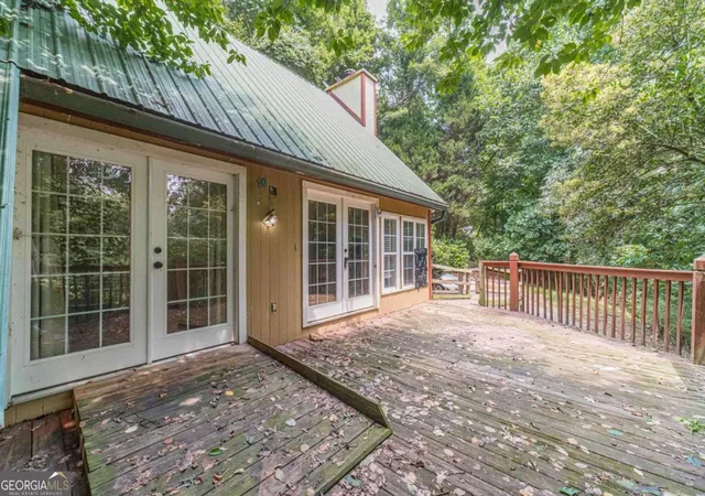 Photo 2 of Sale Pending at 6224 Grant Ford Rd, Gainesville, GA 30506 | MLS# 10817145 | Listing updated on 2026-08-23