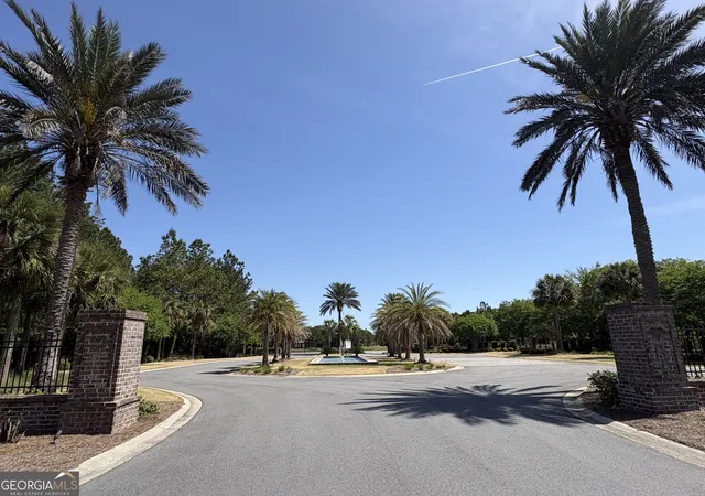 Homes for sale in Waverly, GA | 135 Beacon Pointe Pkwy, Waverly, GA 31565 | MLS# 10729086