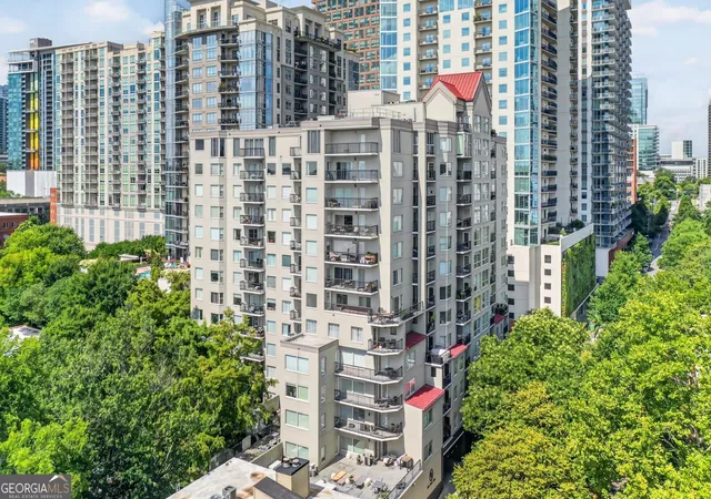 Listing Photo 1 - Condo for sale in building located at 275 13Th St Ne, Atlanta, GA 30309 - Unit #1008