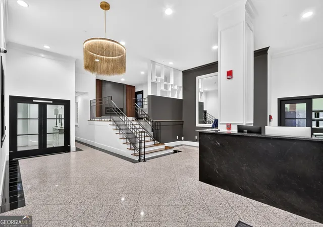 Listing Photo 4 - Condo for sale in building located at 275 13Th St Ne, Atlanta, GA 30309 - Unit #1008