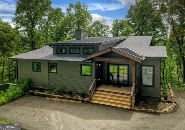 Photo 3 of Single family home for sale at 271 Toccoa Preserve Ct, Blue Ridge, GA 30513 | MLS# 10754621 | Listing updated on 2026-10-23