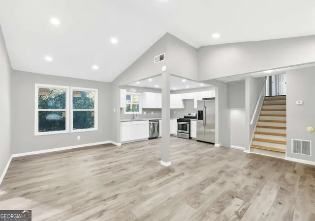 Photo 3 of Sale Pending at 4900 Bayside Ct, Stone Mountain, GA 30088 | MLS# 10692553 | Listing updated on 2026-09-11