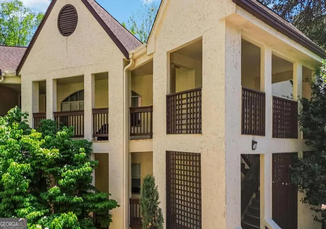 Photo 2 of Condo for sale at 485 Sherman Wy, Decatur, GA 30033 | MLS# 10788850 | Listing updated on 2026-08-22