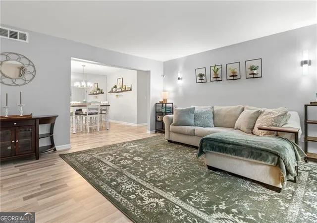 2nd image of 6851 Roswell Rd, Atlanta, GA 30328