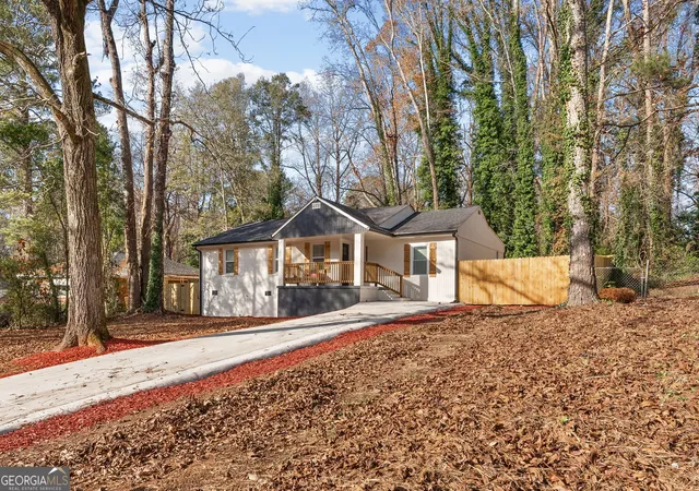 Photo 1 of Single family home for sale at 3372 Jackson Dr, Decatur, GA 30032 | MLS# 10834423 | Listing updated on 2026-09-10