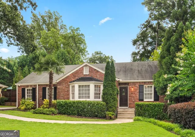 Photo 1 of Sale Pending at 1257 Briar Hills Dr Ne, Atlanta, GA 30306 | MLS# 10707360 | Listing updated on 2026-10-23