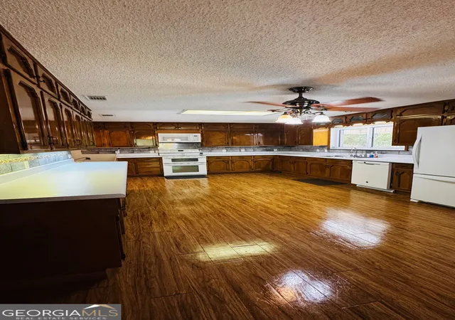 Photo 3 of Sale Pending at 191 Smith Ave, Reidsville, GA 30453 | MLS# 10825490 | Listing updated on 2026-08-28