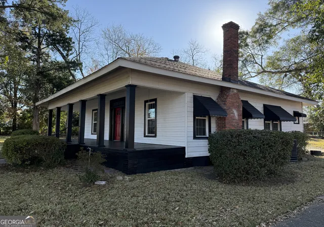 Homes for sale in Rochelle, GA | 1358 1St Ave, Rochelle, GA 31079 | MLS# 10661148