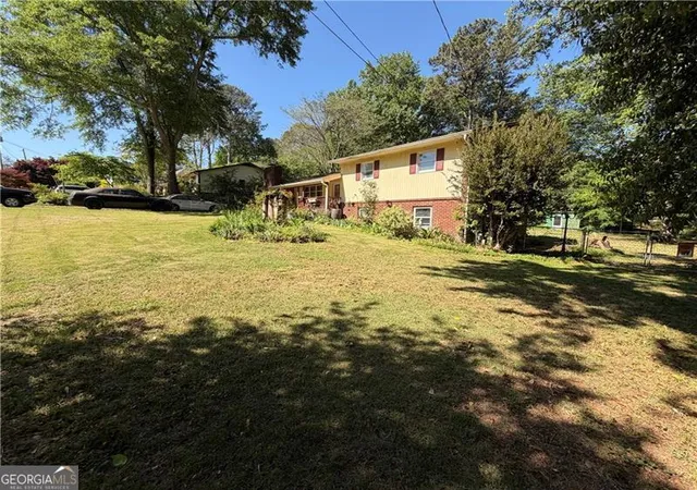 3rd image of 232 Manning Dr, Alpharetta, GA 30009 | MLS# 10754534