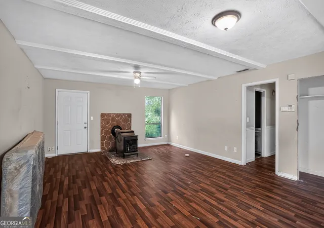 2nd image of 4981 Thompson Mill Rd, Lithonia, GA 30038 | MLS# 10809129