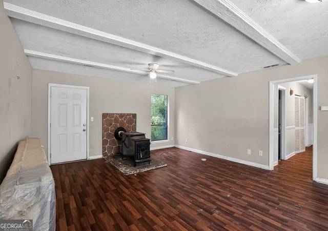 Photo 3 of Single family home for sale at 4981 Thompson Ml Rd, Lithonia, GA 30038 | MLS# 10809129 | Listing updated on 2026-08-13