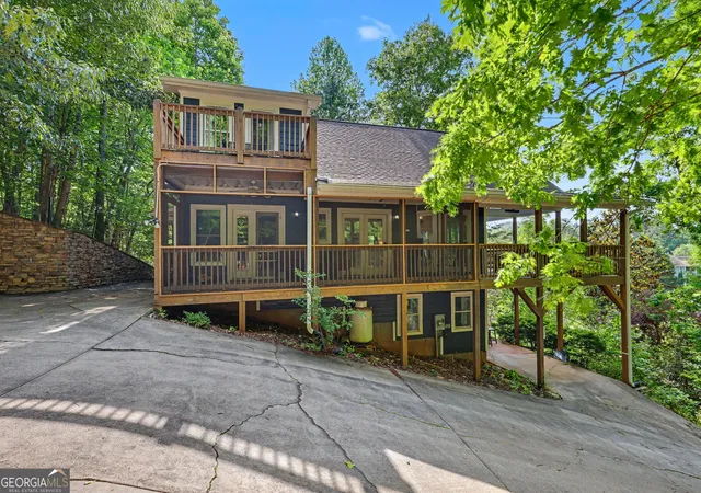 Homes for sale in Helen, GA | 339 Sportarten Strasse, Helen, GA 30545 | MLS# 10775940