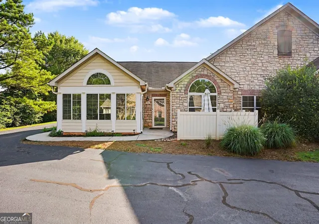 Photo 3 of Condo for sale at 416 Kenley Ct, Mcdonough, GA 30253 | MLS# 10800673 | Listing updated on 2026-07-23