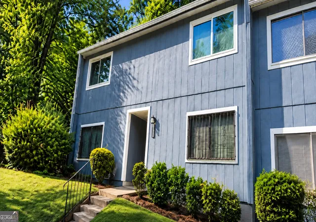 Photo 1 of Townhouse for sale at 961 Pine Holw Rd, Austell, GA 30168 | MLS# 10852273 | Listing updated on 2026-10-30
