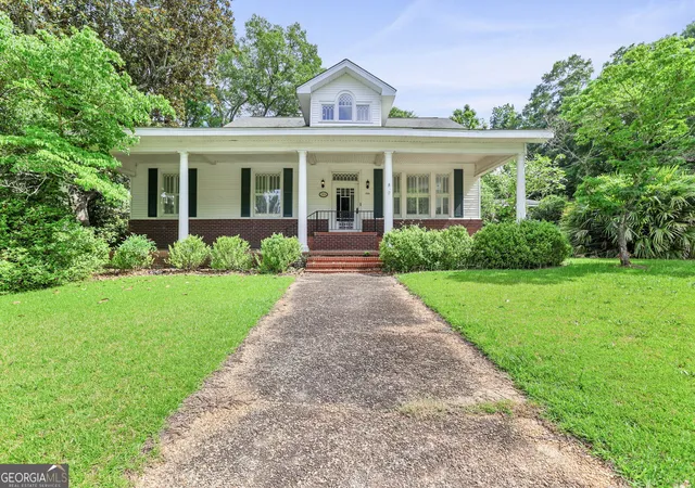 Homes for sale in Woodbury, GA | 17834 Main St, Woodbury, GA 30293 | MLS# 10782712