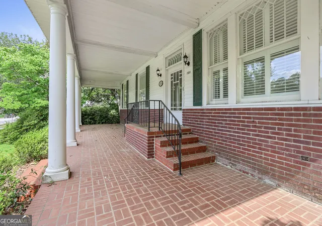 Homes for sale in Woodbury, GA | 17834 Main St, Woodbury, GA 30293 | MLS# 10782712