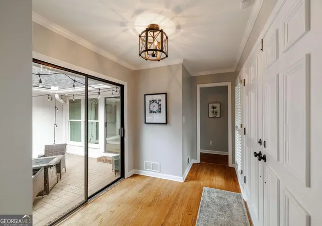 Photo 2 of Single family home for sale at 115 Valleywood Dr, Athens, GA 30606 | MLS# 10810457 | Listing updated on 2026-10-30