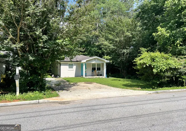 2nd image of 6053 Bowden St, Austell, GA 30106 | MLS# 10777105