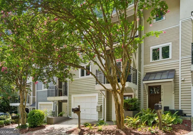 Photo 2 of Townhouse for sale at 749 Hillpine Ter Ne, Atlanta, GA 30306 | MLS# 10824287 | Listing updated on 2026-08-25