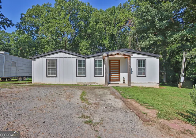 Single family home for sale at 2110 Shoal Crk Rd, Buford, GA 30518 | MLS# 10839688