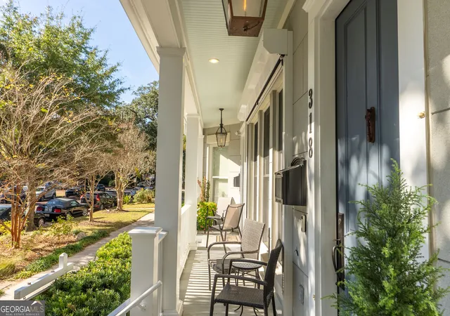 Homes for sale in Savannah, GA | 318 E Hall St, Savannah, GA 31401 | MLS# 10646725