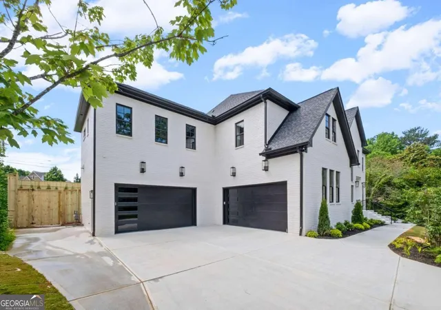 4th image of 1081 Hershey Dr, Marietta, GA 30062 | MLS# 10790012