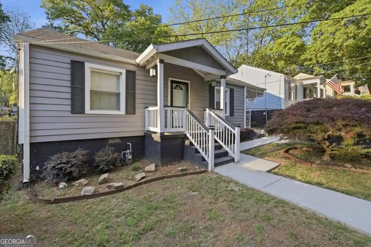 Photo 1 of Single family home for sale at 486 Mead St Se, Atlanta, GA 30315 | MLS# 10820855 | Listing updated on 2026-10-21