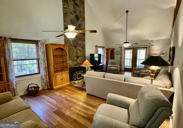 5th image of 1012 King Mill Rd, Mcdonough, GA 30252 | MLS# 10674502