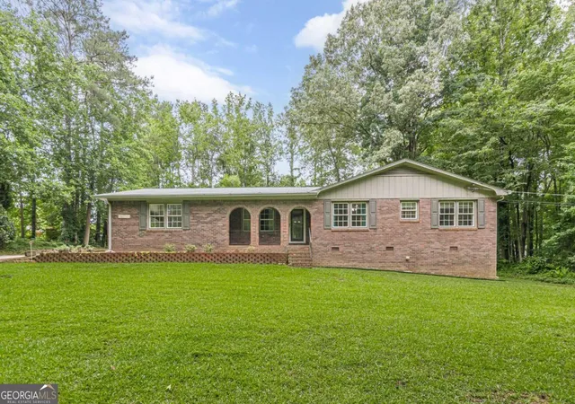 Photo 3 of Single family home for sale at 5458 Christi Dr, Douglasville, GA 30135 | MLS# 10790893 | Listing updated on 2026-07-06