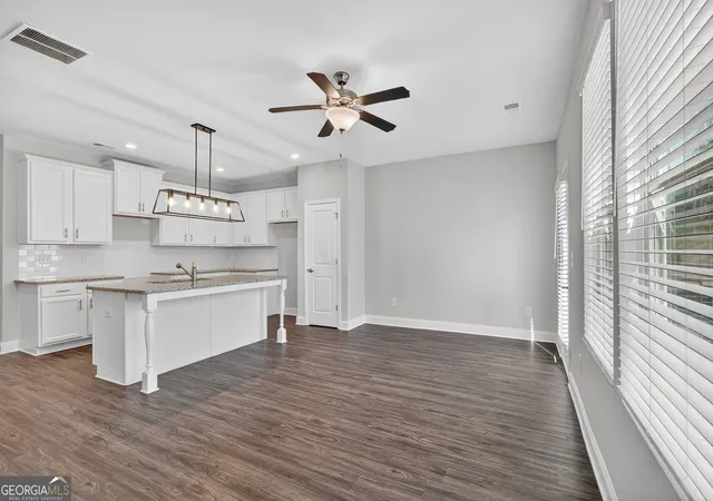 Photo 3 of Townhouse for sale at 6170 Ripple Way #80, Atlanta, GA 30349 | MLS# 10793960 | Listing updated on 2026-08-02