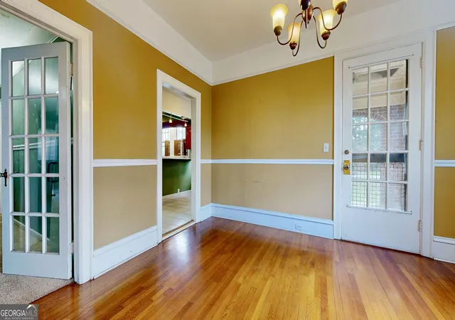 Photo 3 of Single family home for sale at 609 Holly St, Waycross, GA 31501 | MLS# 10821806 | Listing updated on 2026-09-17