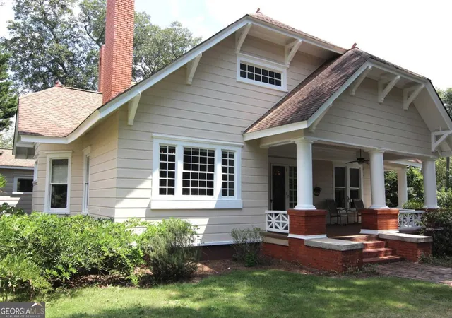 3rd image of 204 N Madison Ave, Eatonton, GA 31024 | MLS# 10610065