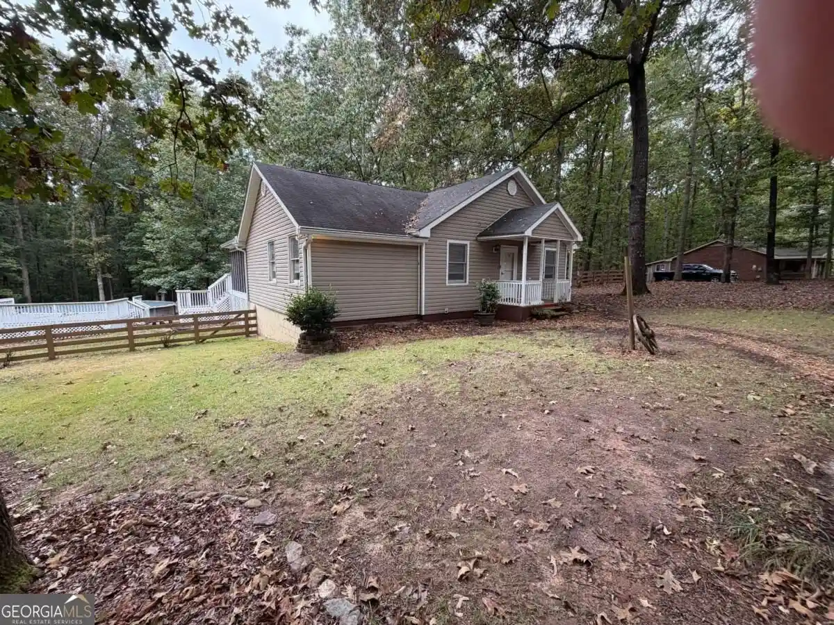 Single family home for sale at 832 Country Clb Rd, Newnan, GA 30263 | MLS# 10874023