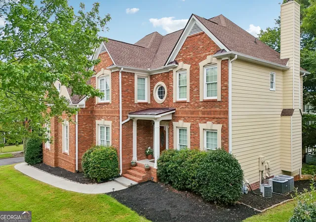3rd image of 3856 Creekview Ridge Dr Ne, Buford, GA 30518 | MLS# 10814711
