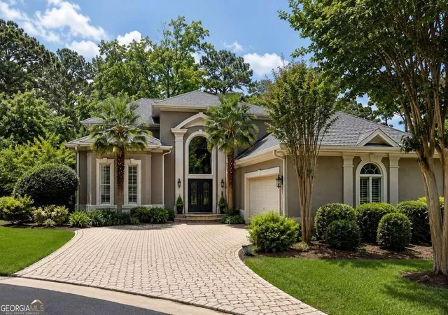 Photo 1 of Sale Pending at 2125 River Falls Dr, Roswell, GA 30076 | MLS# 10794775 | Listing updated on 2026-09-13