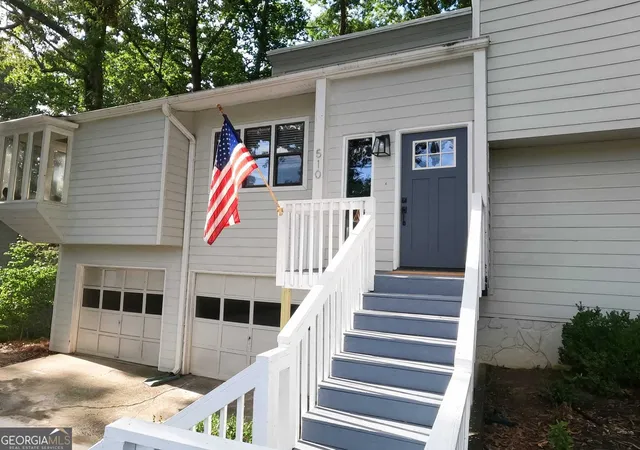 Photo 2 of Single family home for sale at 510 Wood Valley Tr, Roswell, GA 30076 | MLS# 10812171 | Listing updated on 2026-08-07