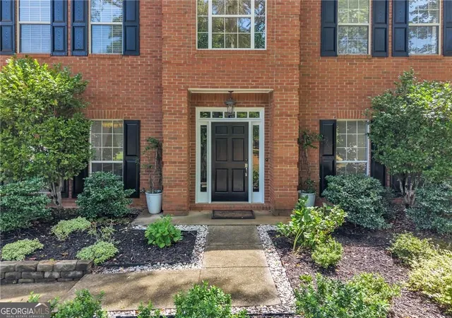 Photo 4 of Single family home for sale at 12225 Greenmont Walk, Alpharetta, GA 30009 | MLS# 10835625 | Listing updated on 2026-09-18