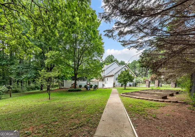 Homes for sale in Winterville, GA | 17 Pineforest Rd, Winterville, GA 30683 | MLS# 10801879