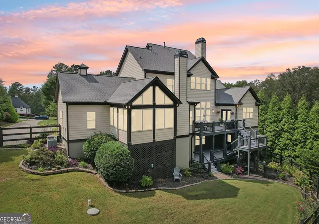 3rd image of 395 Beaumont Farms Dr, Sharpsburg, GA 30277 | MLS# 10731224