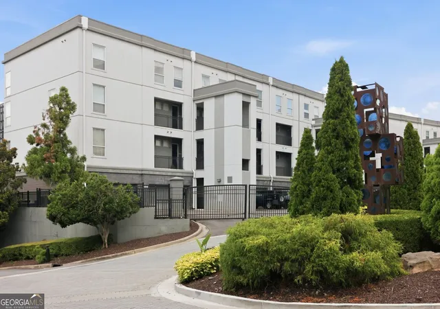 Homes for sale in Atlanta, GA | 747 Ralph Mcgill Blvd Ne #202, Atlanta, GA 30312 | MLS# 10802518