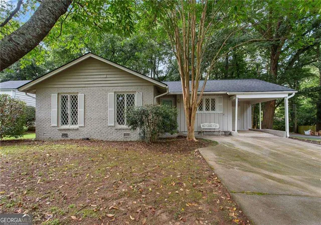 Photo 3 of Single family home for sale at 851 Cardova Dr Ne, Atlanta, GA 30324 | MLS# 10821576 | Listing updated on 2026-09-22