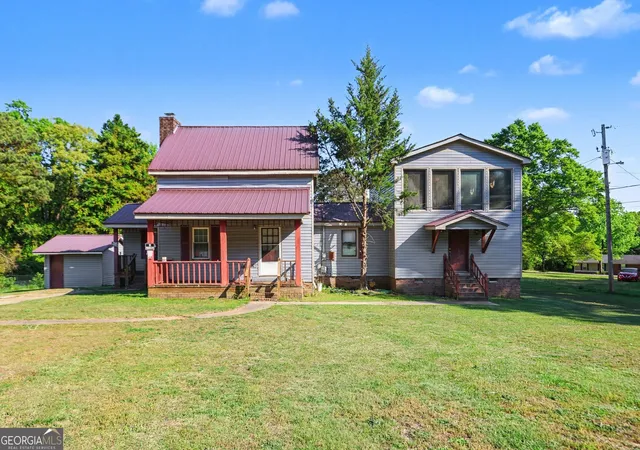 Photo 2 of Single family home for sale at 4365 Carrollton Villa Rica Hwy, Villa Rica, GA 30180 | MLS# 10730730 | Listing updated on 2026-08-31