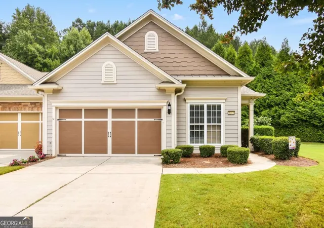 Photo 2 of Sale Pending at 6243 Longleaf Dr, Hoschton, GA 30548 | MLS# 10821105 | Listing updated on 2026-08-19