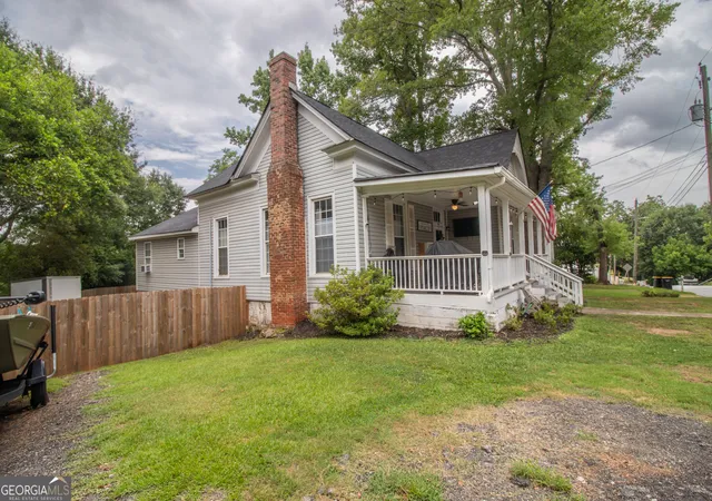 19th image of 14 2nd Ave, Newnan, GA 30263 | MLS# 10813109